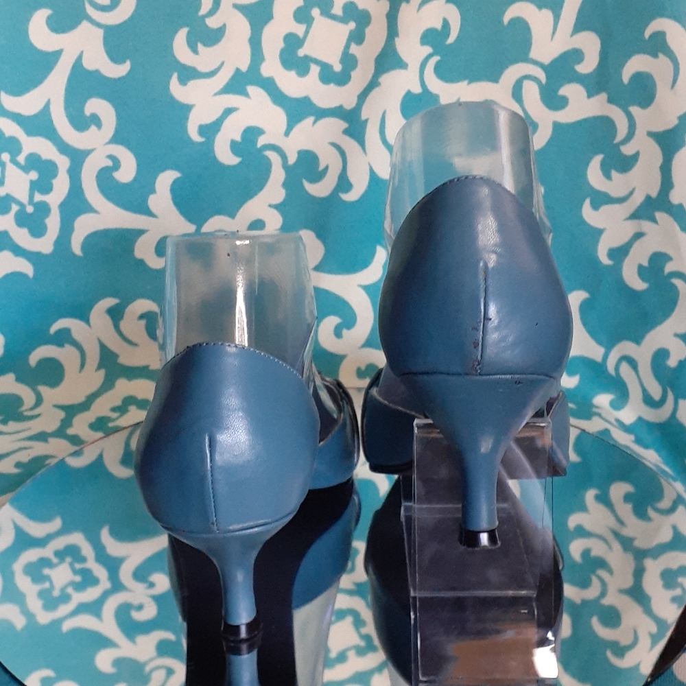 RAMPAGE RAMORE - Blue Pointed Toe Heel Size 7 - Picture 10 of 12
